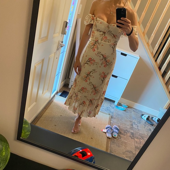 Reformation Butterfly Dress - Picture 3 of 4